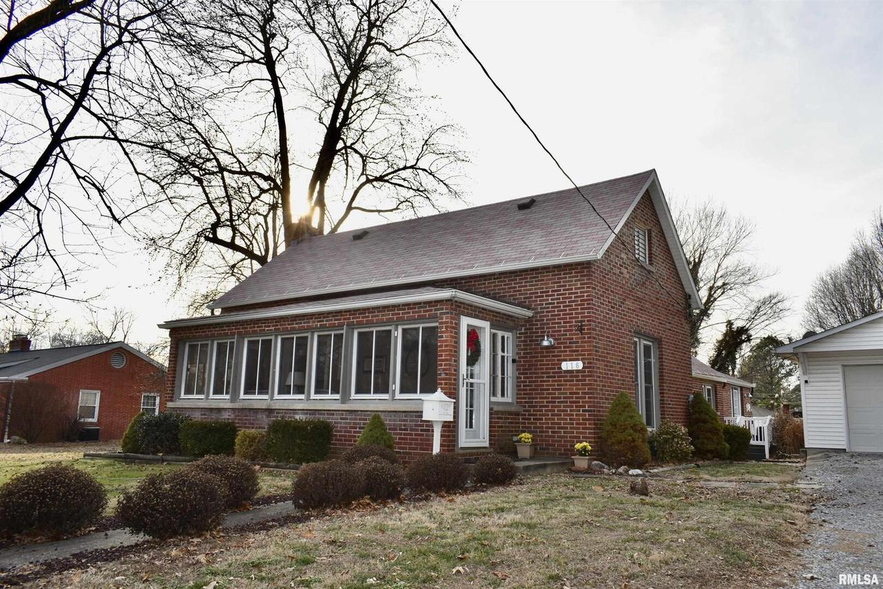 116 N Benton Rd., West Frankfort, IL 62896
