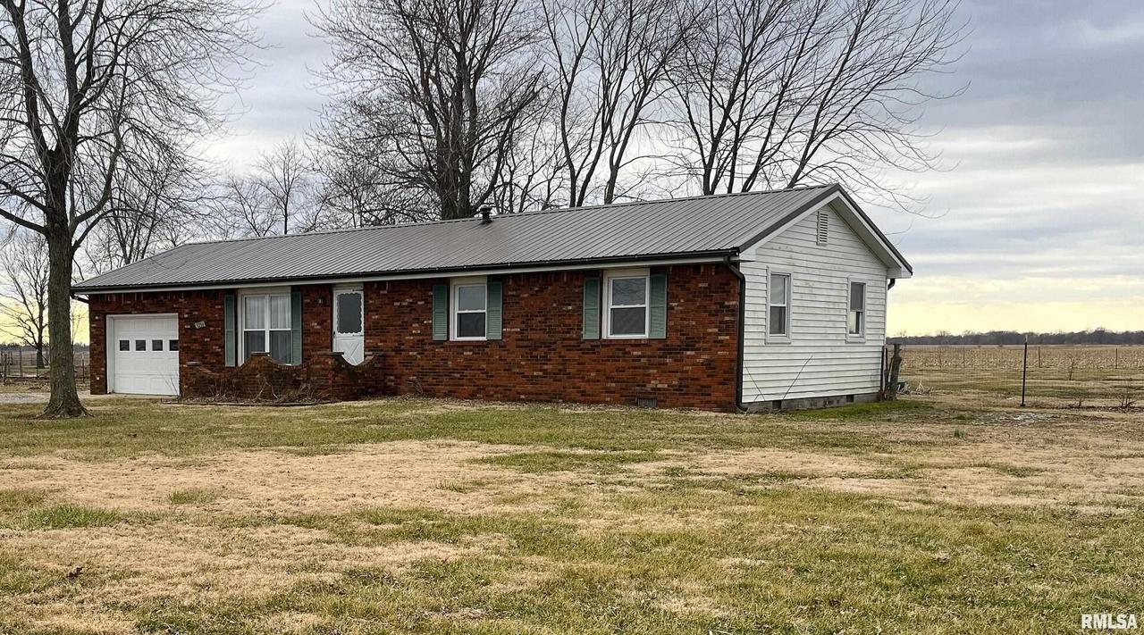 5751 N Route 37 Hwy., Salem, IL 62881