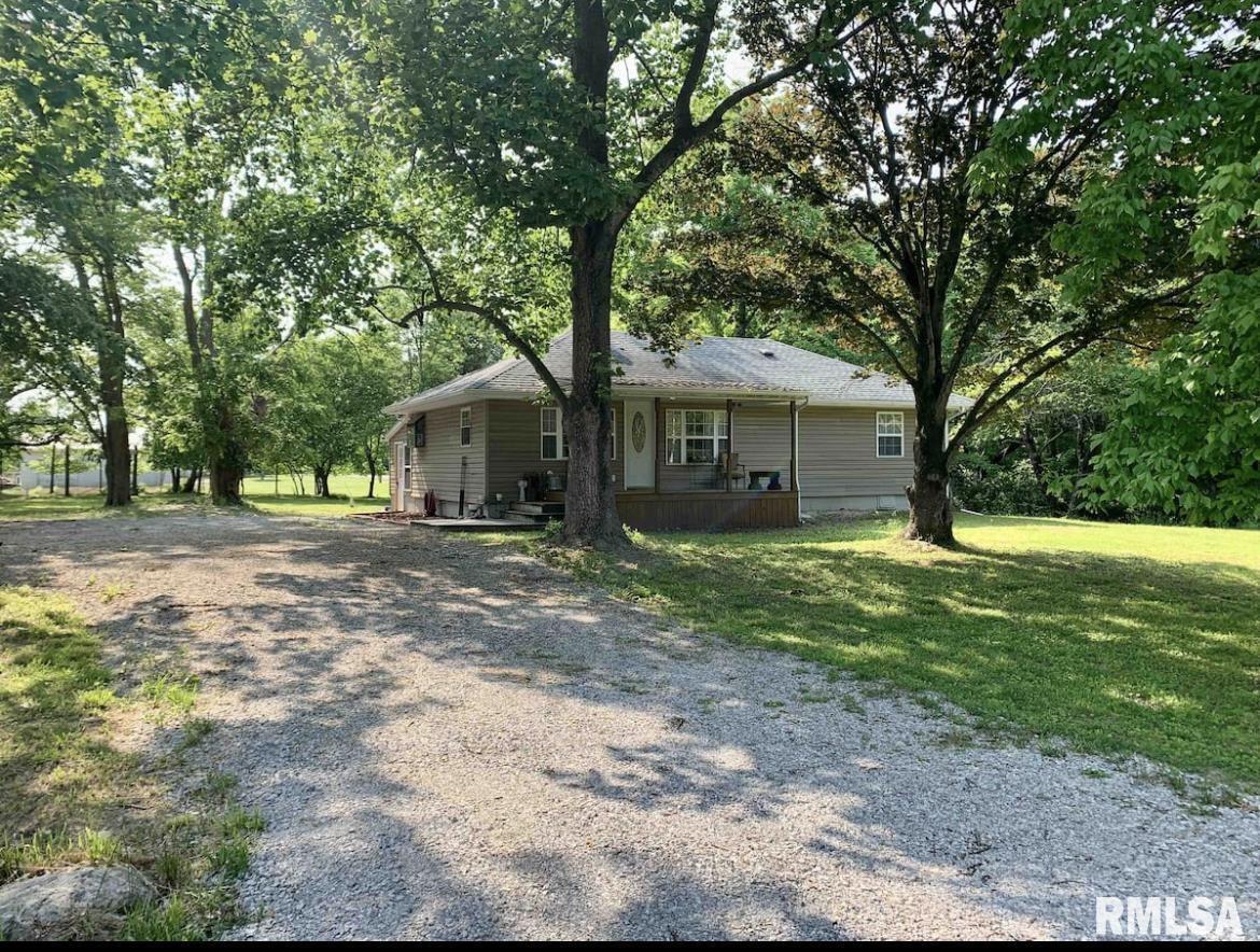 701 Poplar Camp Rd., Makanda, IL 62958