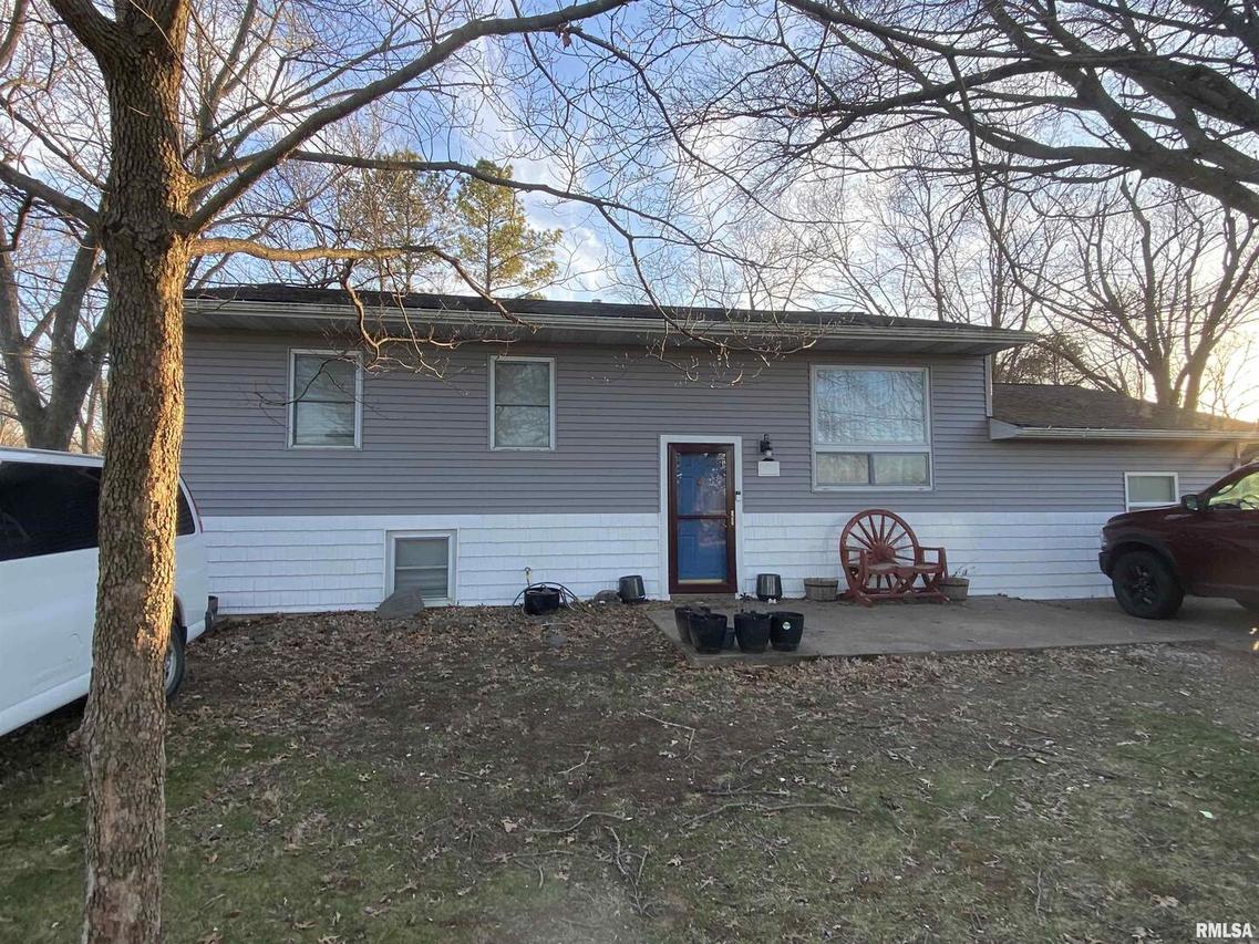 2403 Illinois Ave., Murphysboro, IL 62966