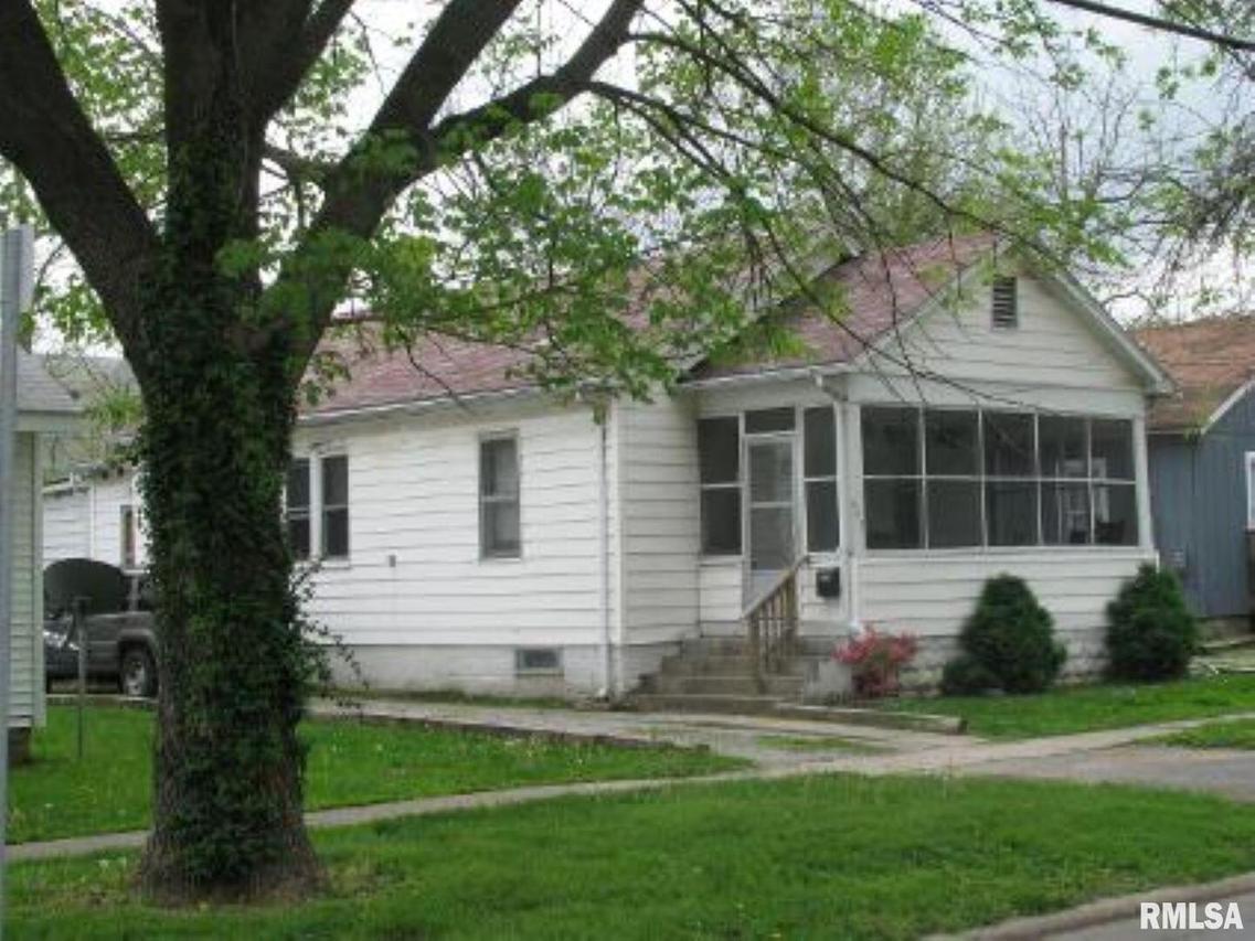 609 W Cherry St., Carbondale, IL 62901