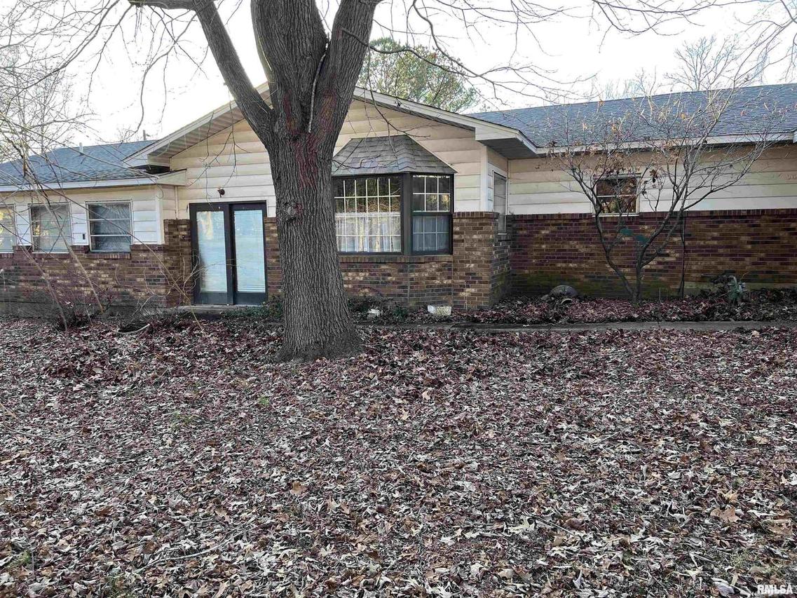 403 N Wilson St., Hurst, IL 62949