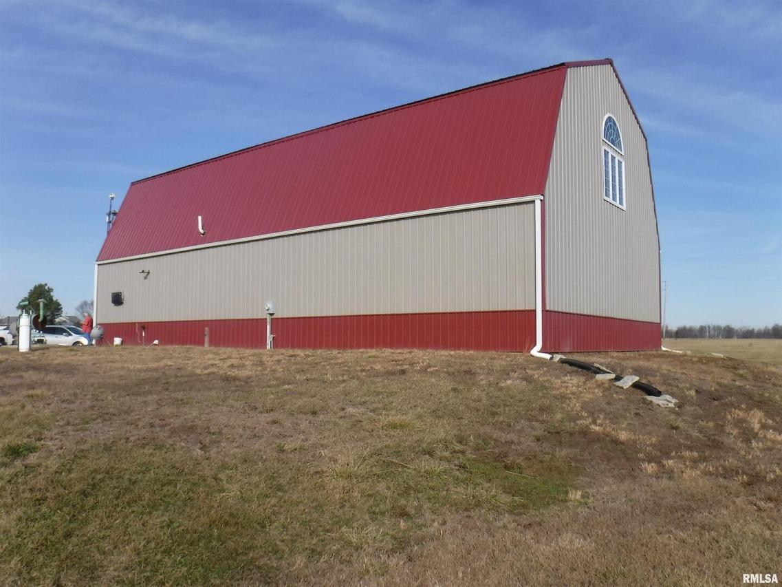 5346 Church Rd., Salem, IL 62881