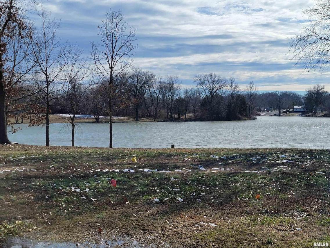 602 Corbin Dr., Energy, IL 62933