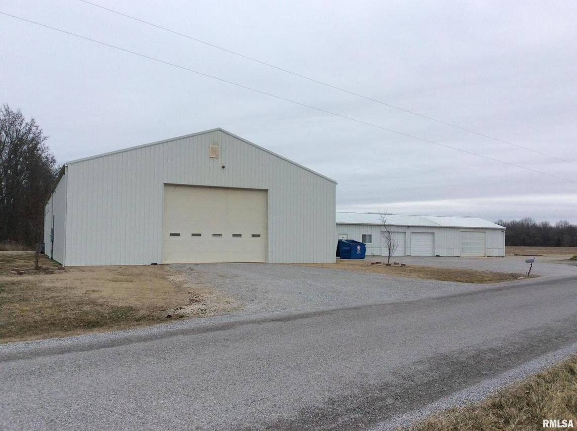 9722 N Goshen Ln., Mt Vernon, IL 62864