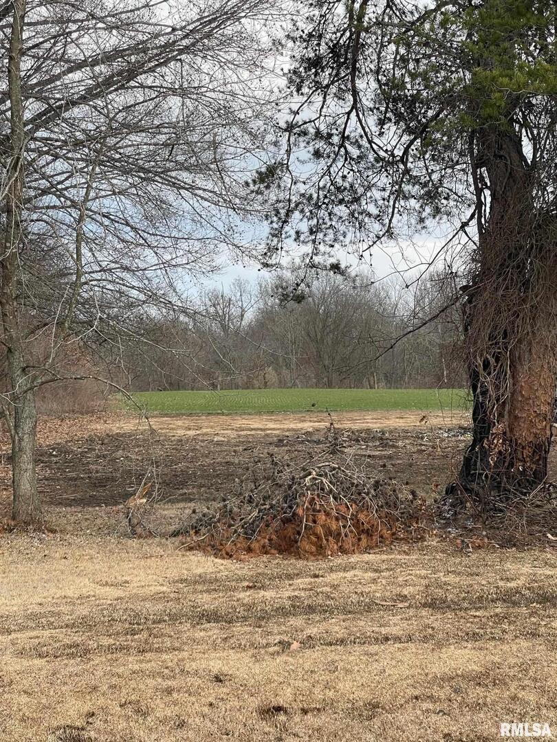 6424 S Forest Church Rd., Benton, IL 62812