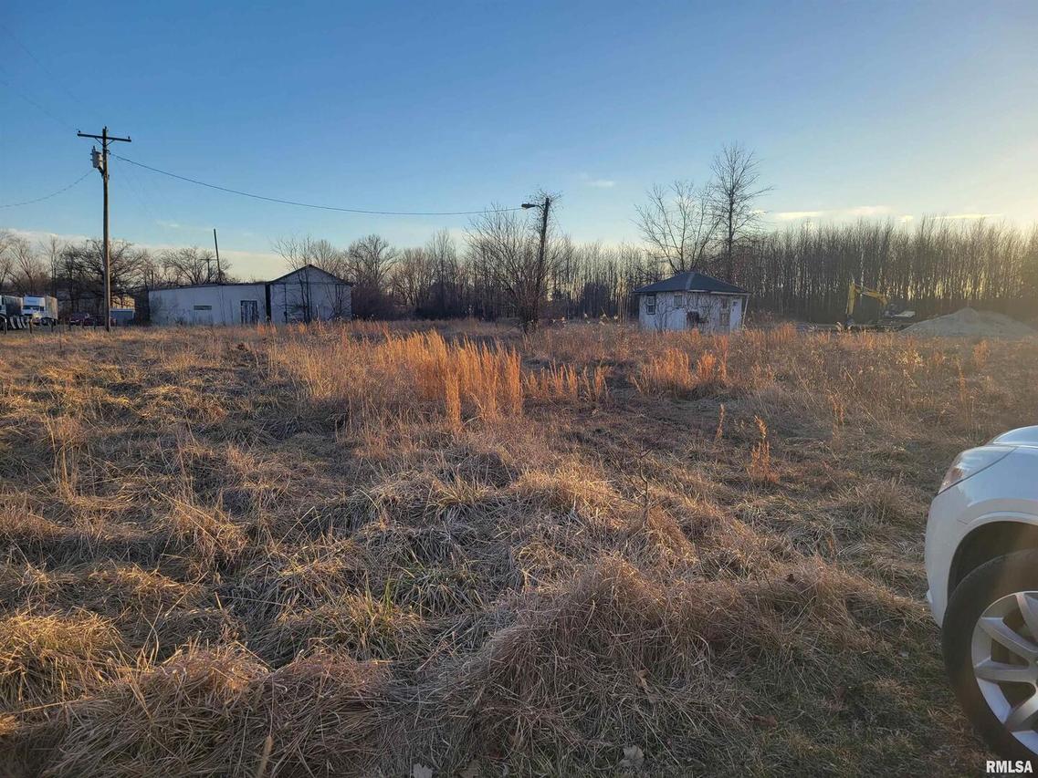 9385 E Bellview Rd., Mt Vernon, IL 62864