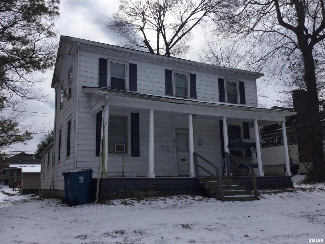 406 S Main St., Anna, IL 62906