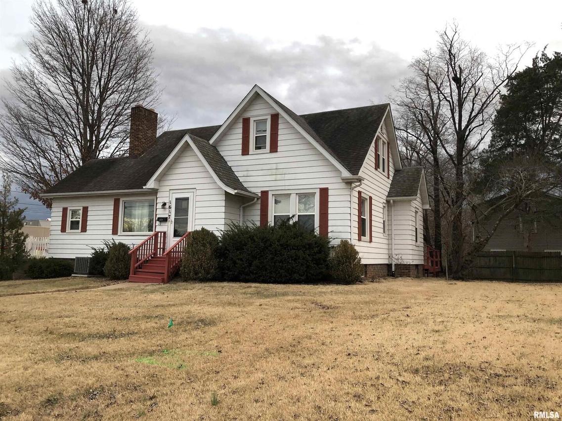 1617 Oakland Ave., Mt Vernon, IL 62864