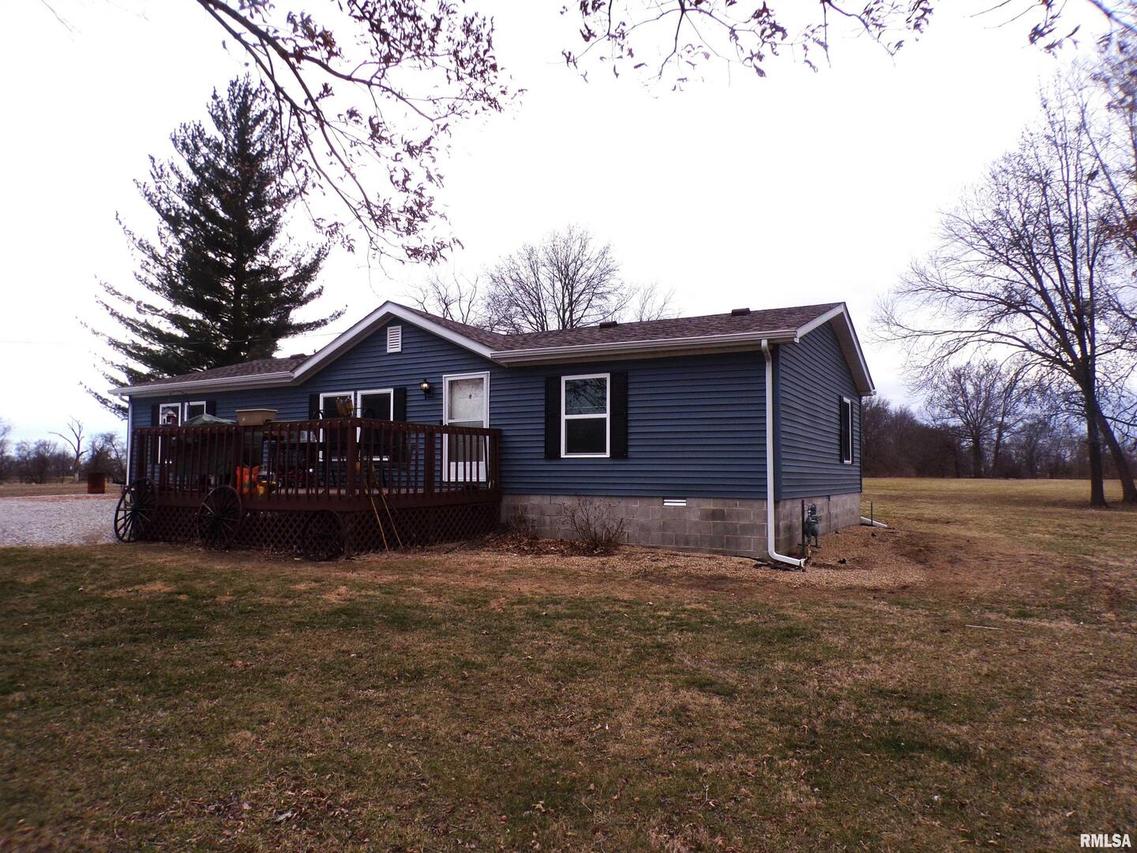 515 S Semi St., Sandoval, IL