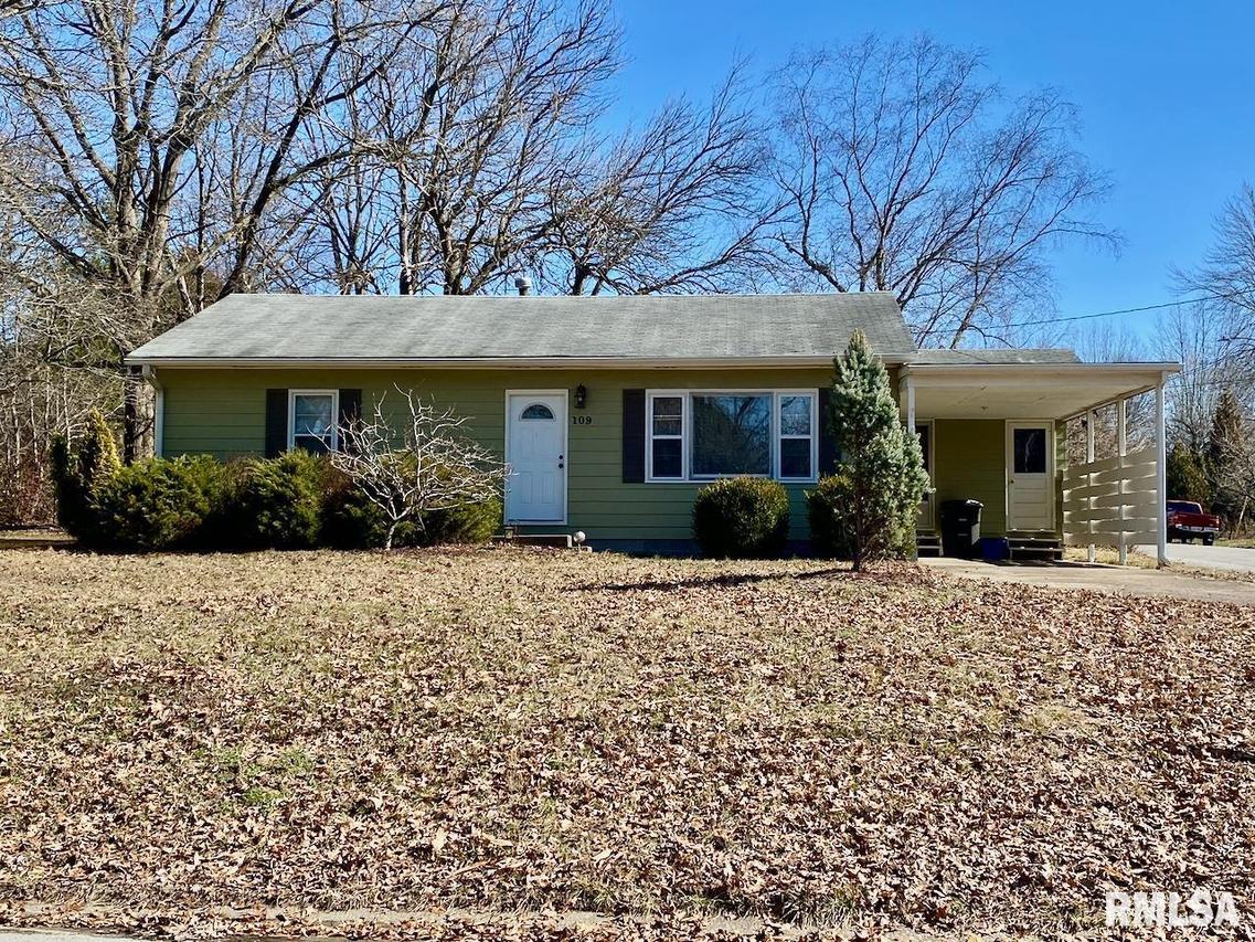 109 S Hewitt St., Carbondale, IL 62901
