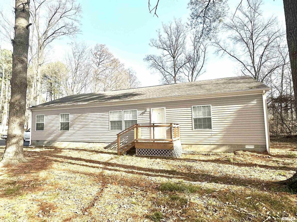 1820 Dogwood Ln., Centralia, IL 62801