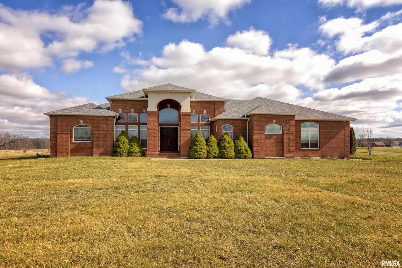 4005 S Market St., Marion, IL 62959