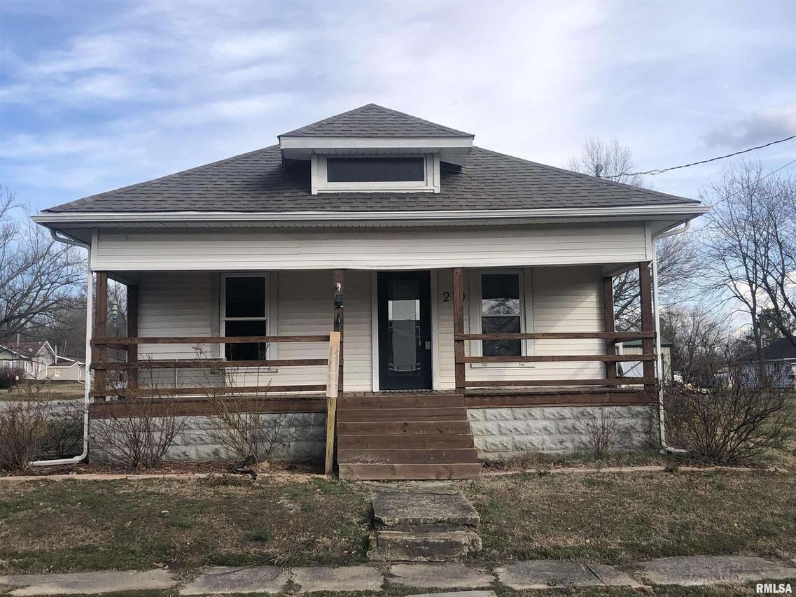210 N Ervin St., Pittsburg, IL 62974