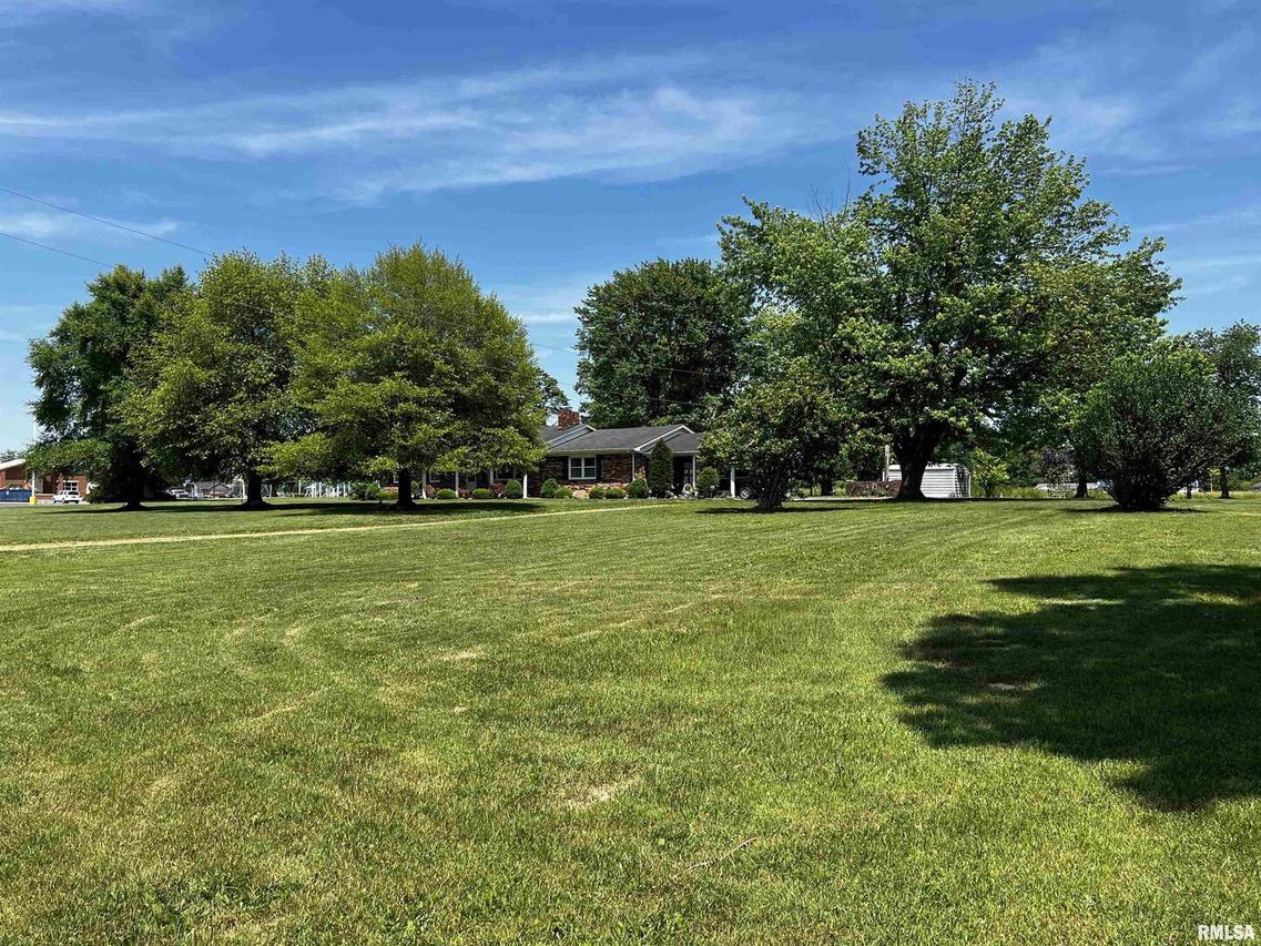 403 S Central, Woodlawn, IL 62898