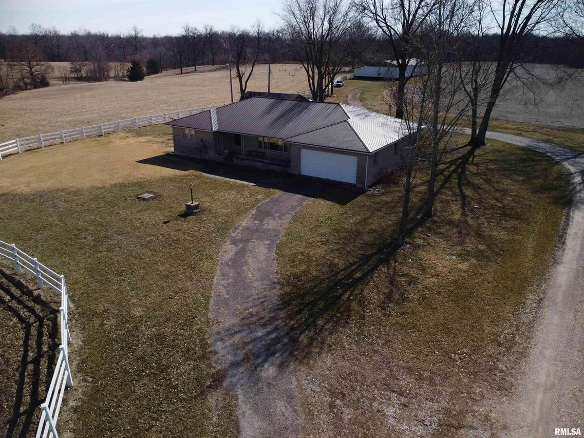 6212 Us Hwy 50 Hwy., Salem, IL 62881