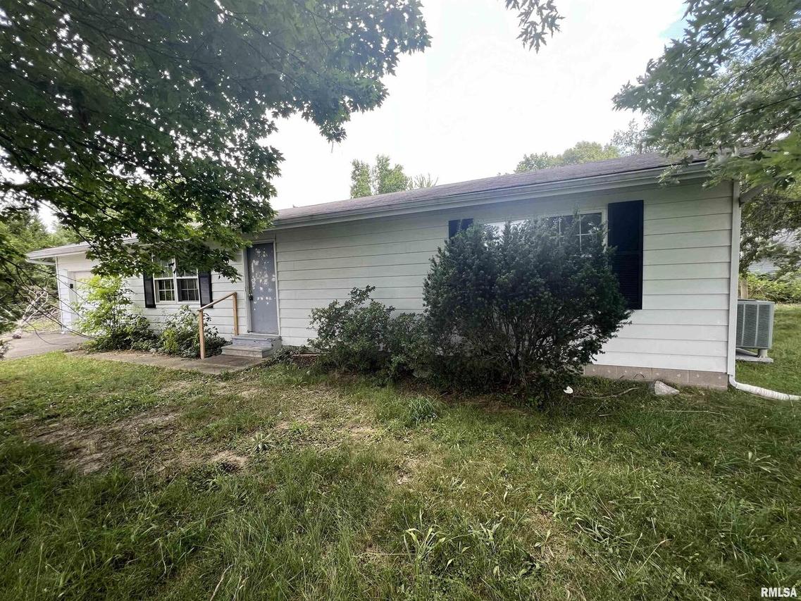 1521 Triangle St., Mt Vernon, IL 62864