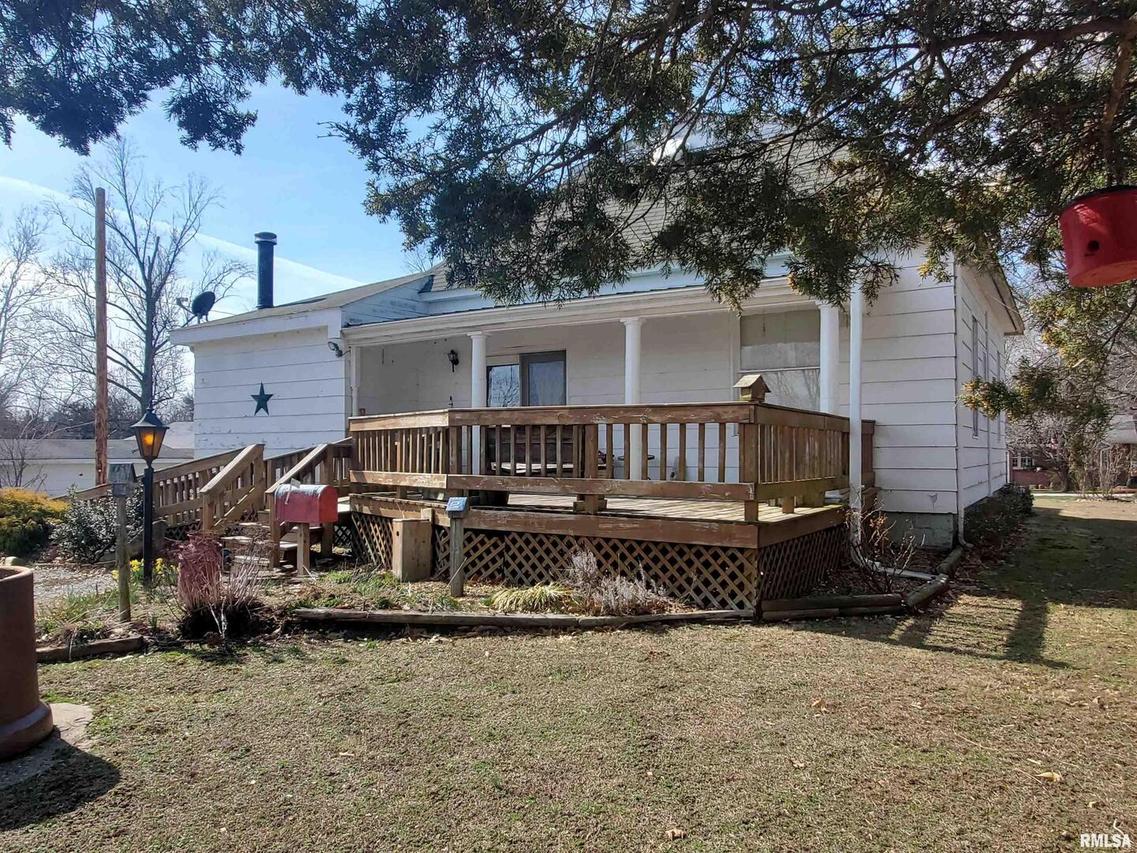 630 Grafway St., Duquoin, IL 62832