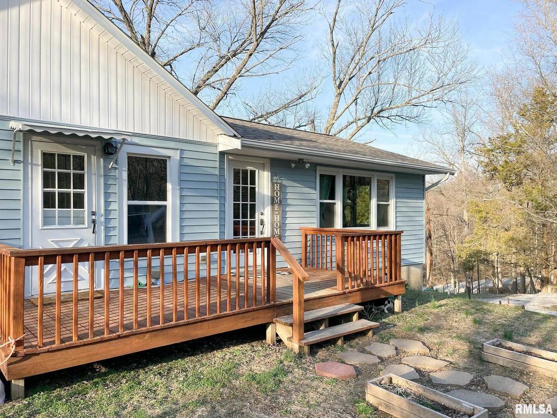 550 Midland Hills Rd., Makanda, IL 62958