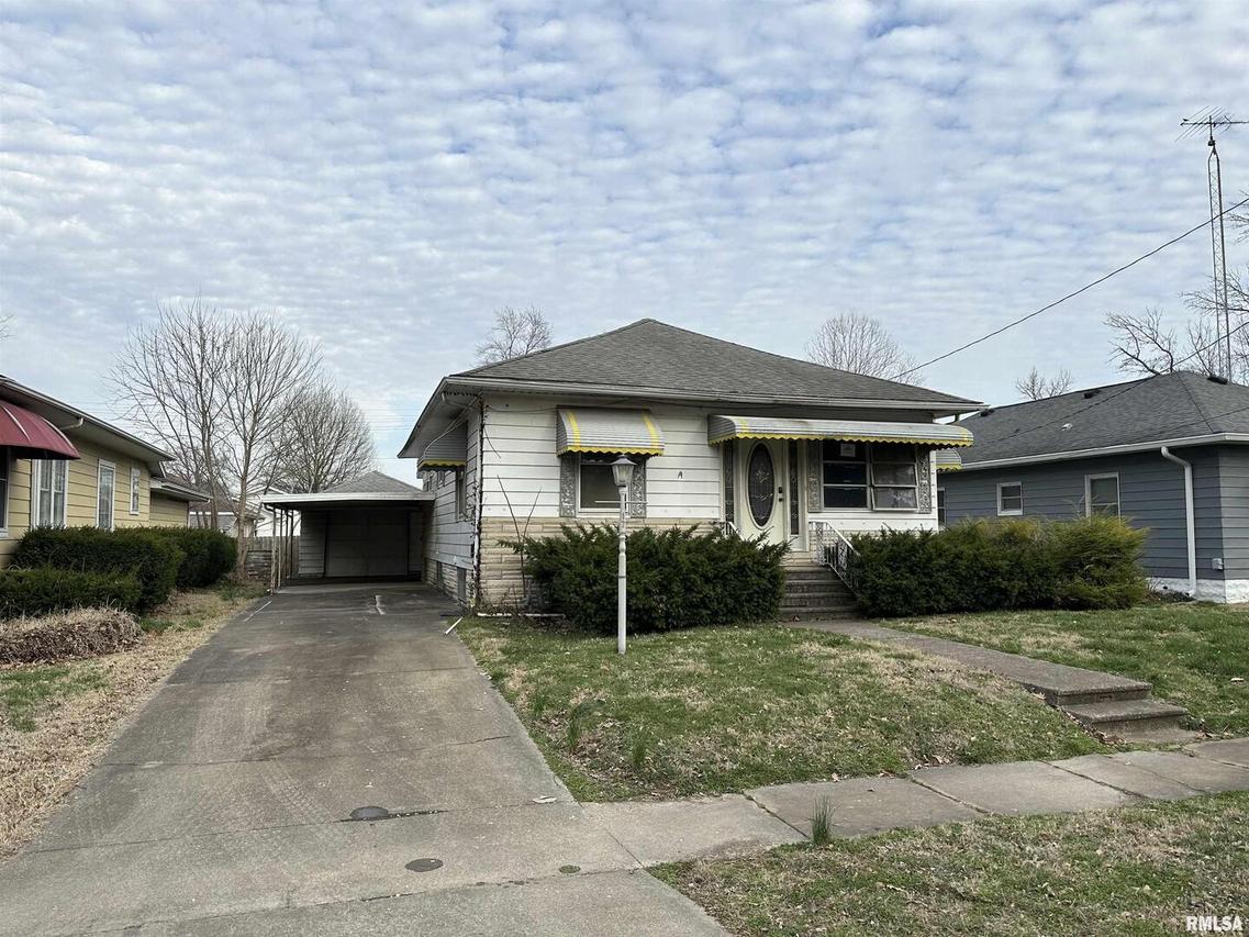 312 N Commercial St., Benton, IL 62812