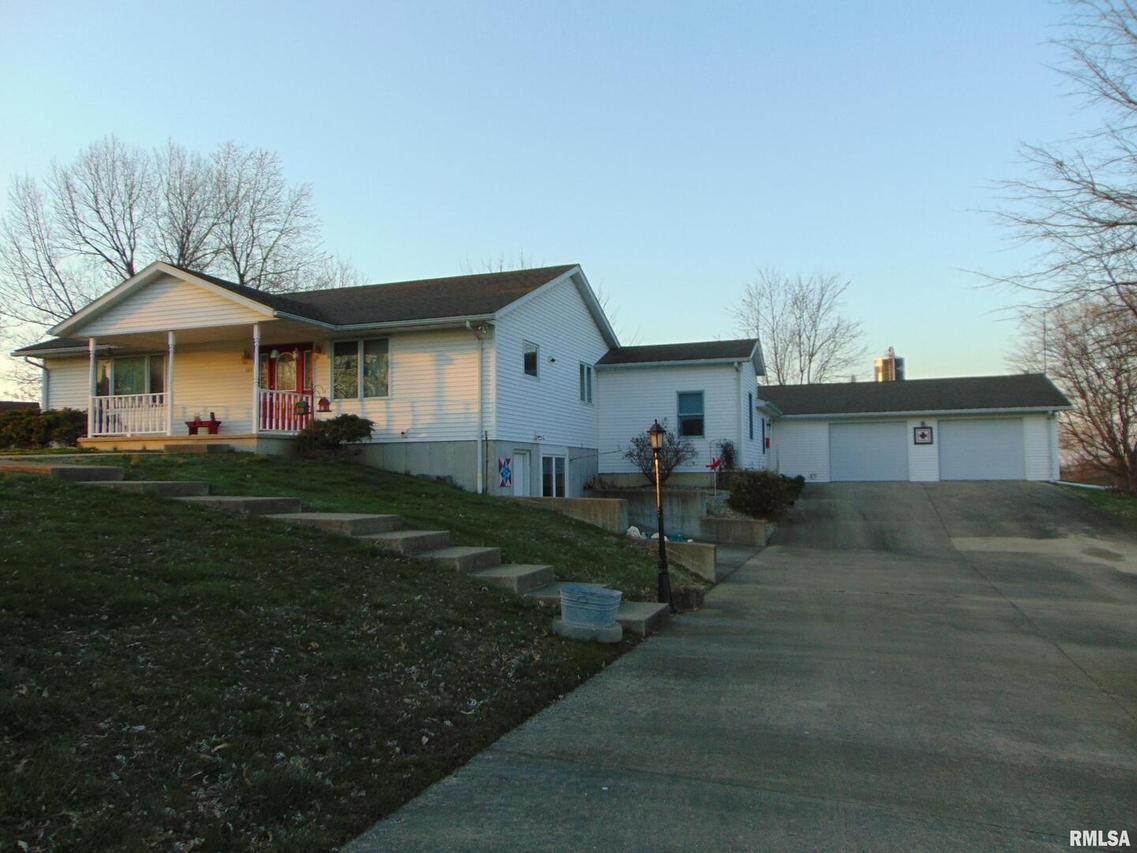 105 Cherry Ln., Campbell Hill, IL 62916