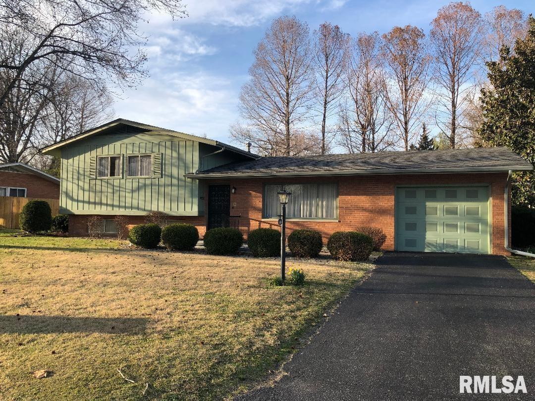 1804 Warren St., Marion, IL 62959