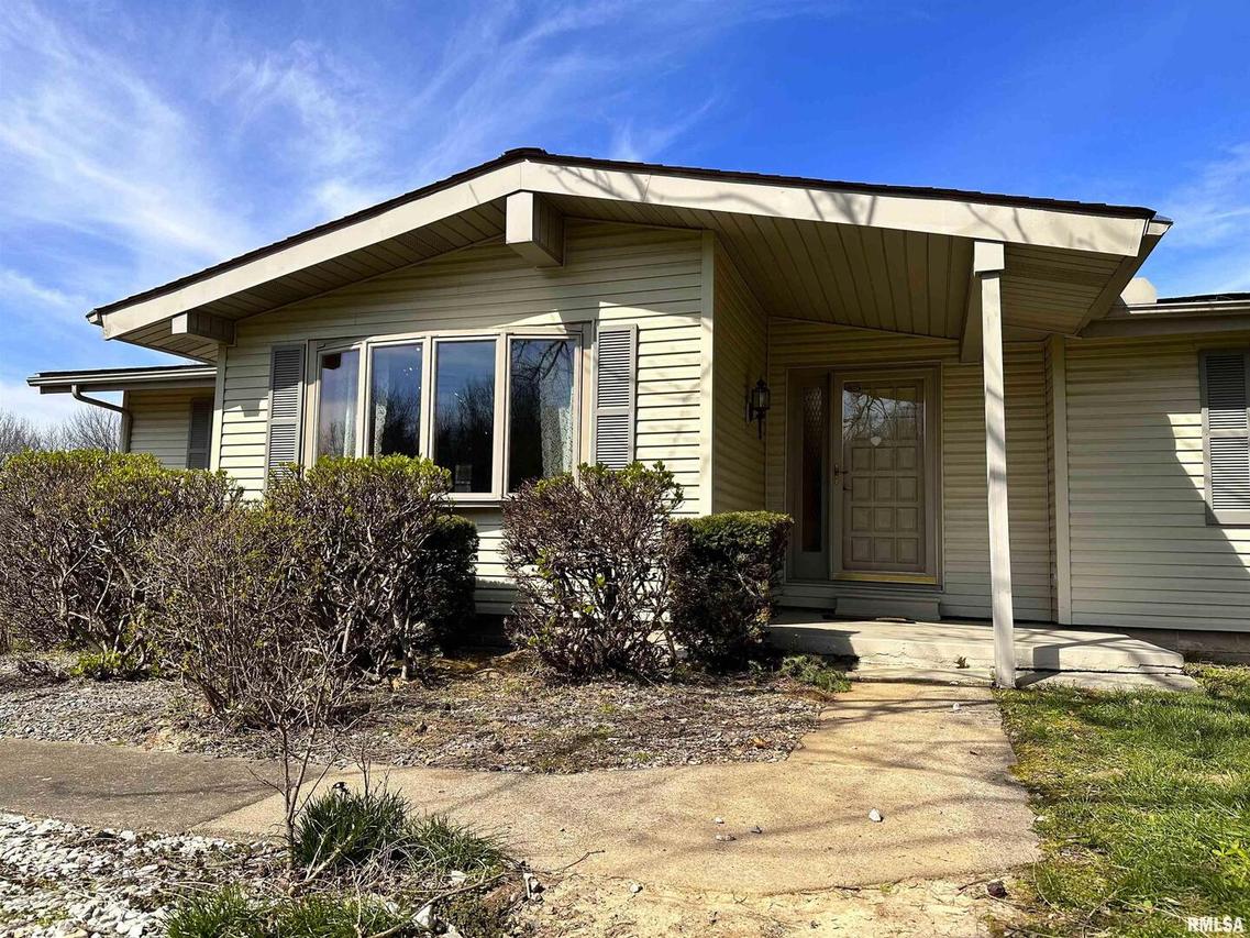 14280 Cochran Rd., Marion, IL 62959