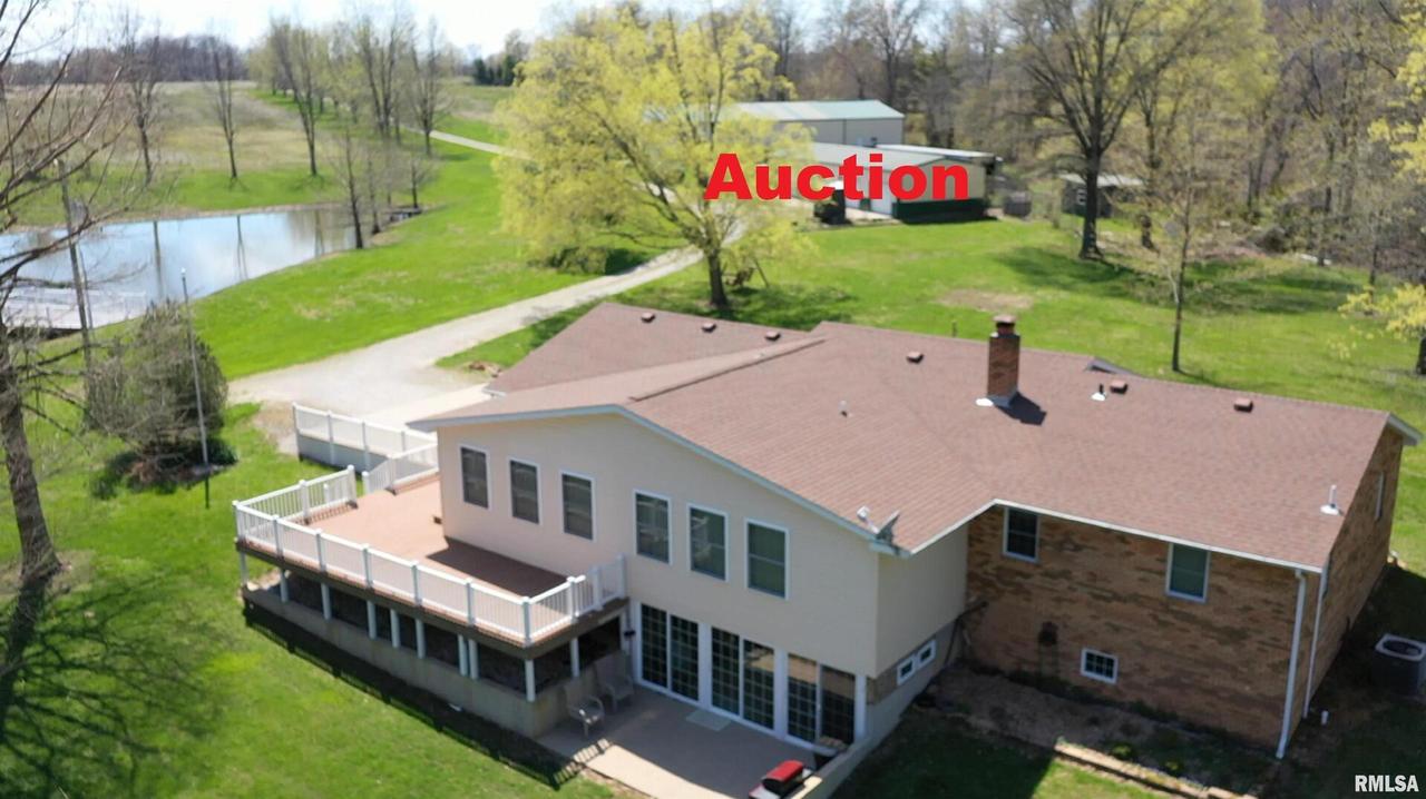 12280 E Night Rd., Dix, IL 62830