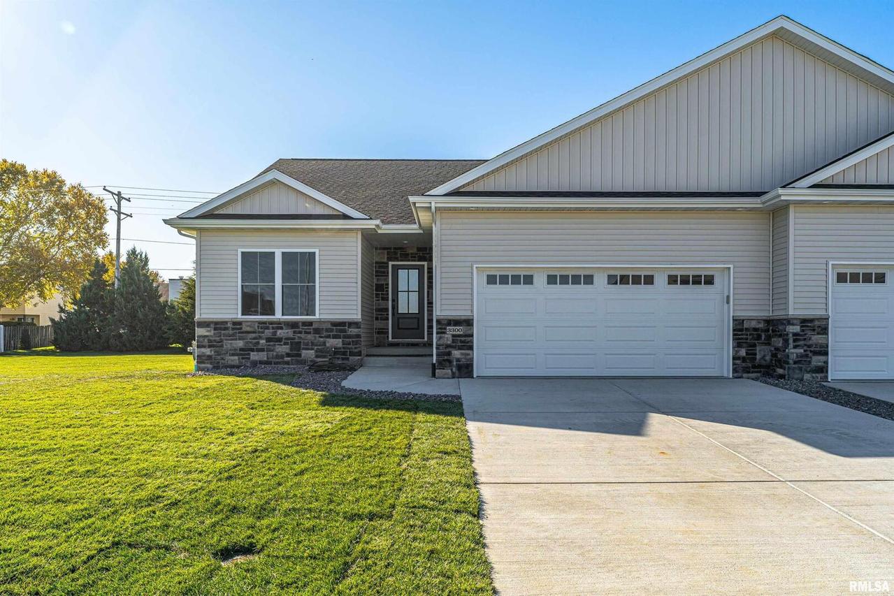 3300 Carnegie Dr., Springfield, IL 62711