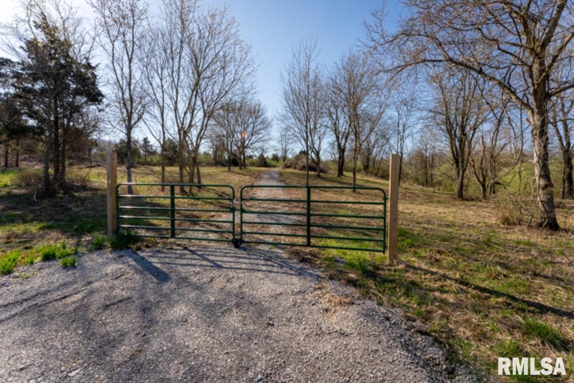 9951 Decatur Rd., Marion, IL 62959