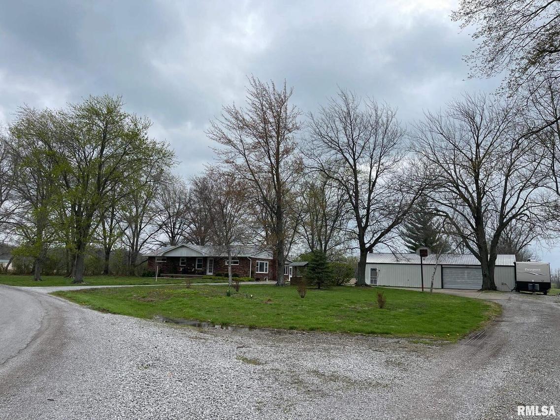 8812 Baxter Rd., Benton, IL 62812