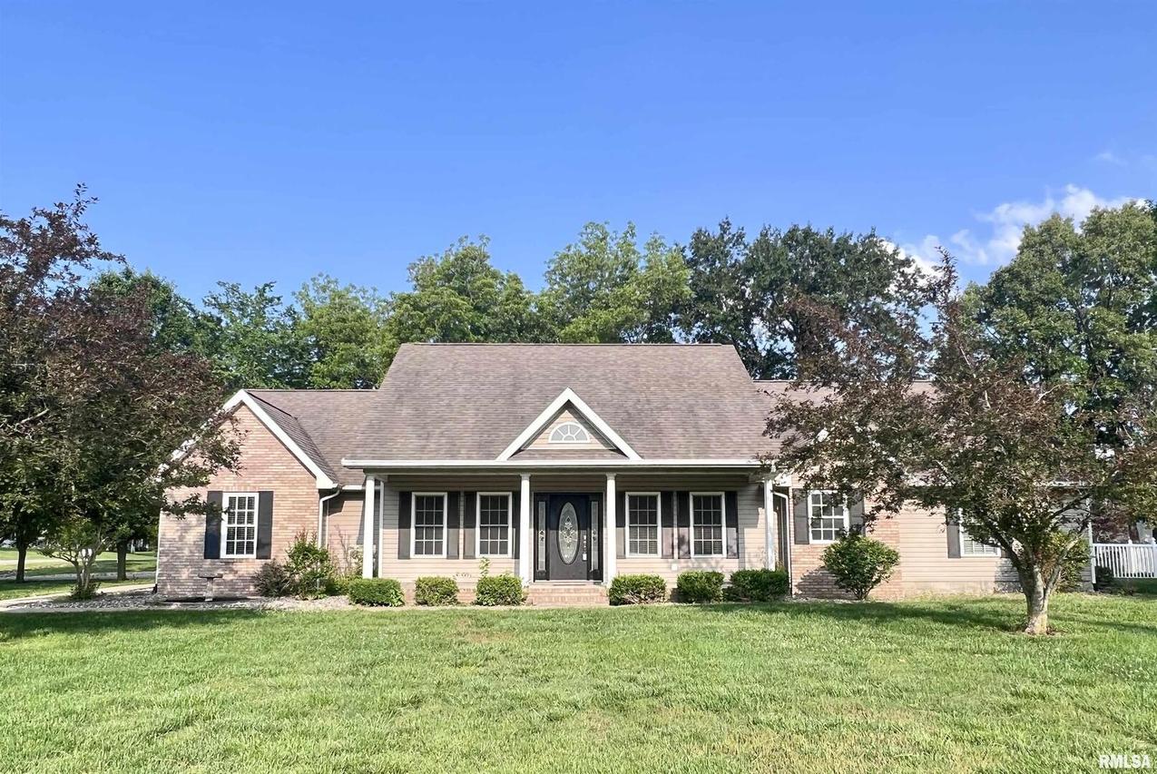 1621 Venable Dr., Carterville, IL 62918