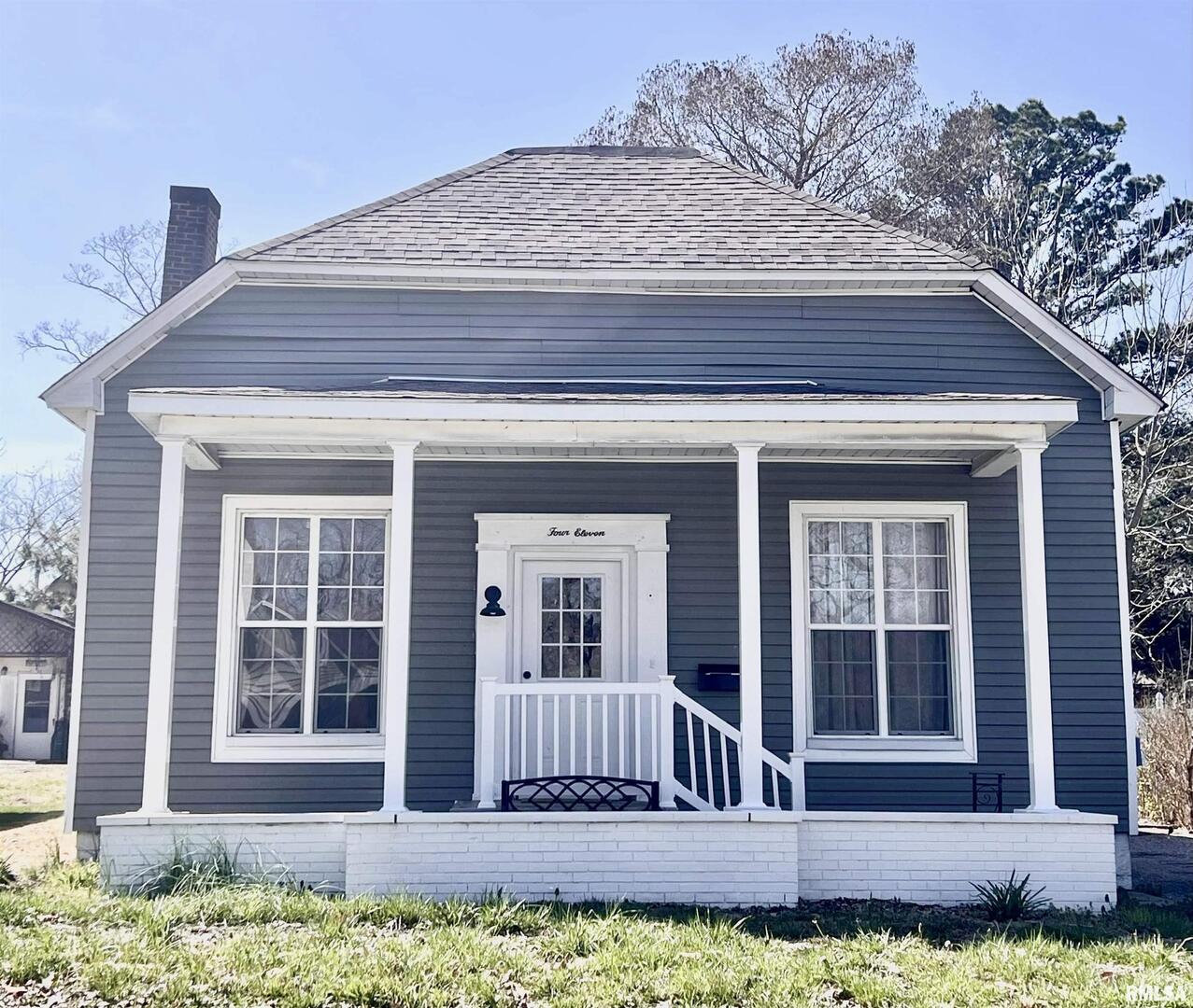 411 N Division St., Carterville, IL 62918