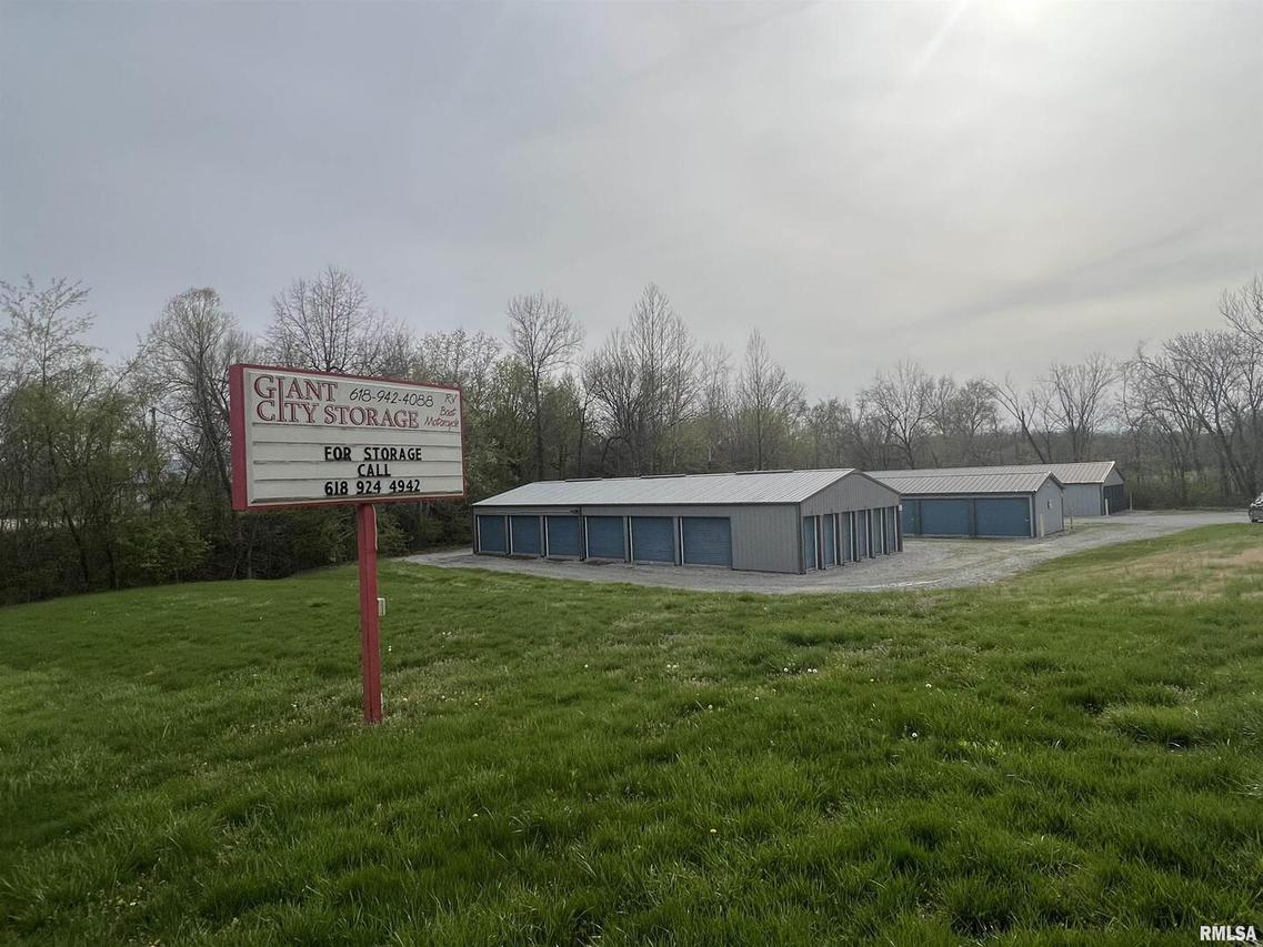 6877 Giant City Rd., Carbondale, IL 62902