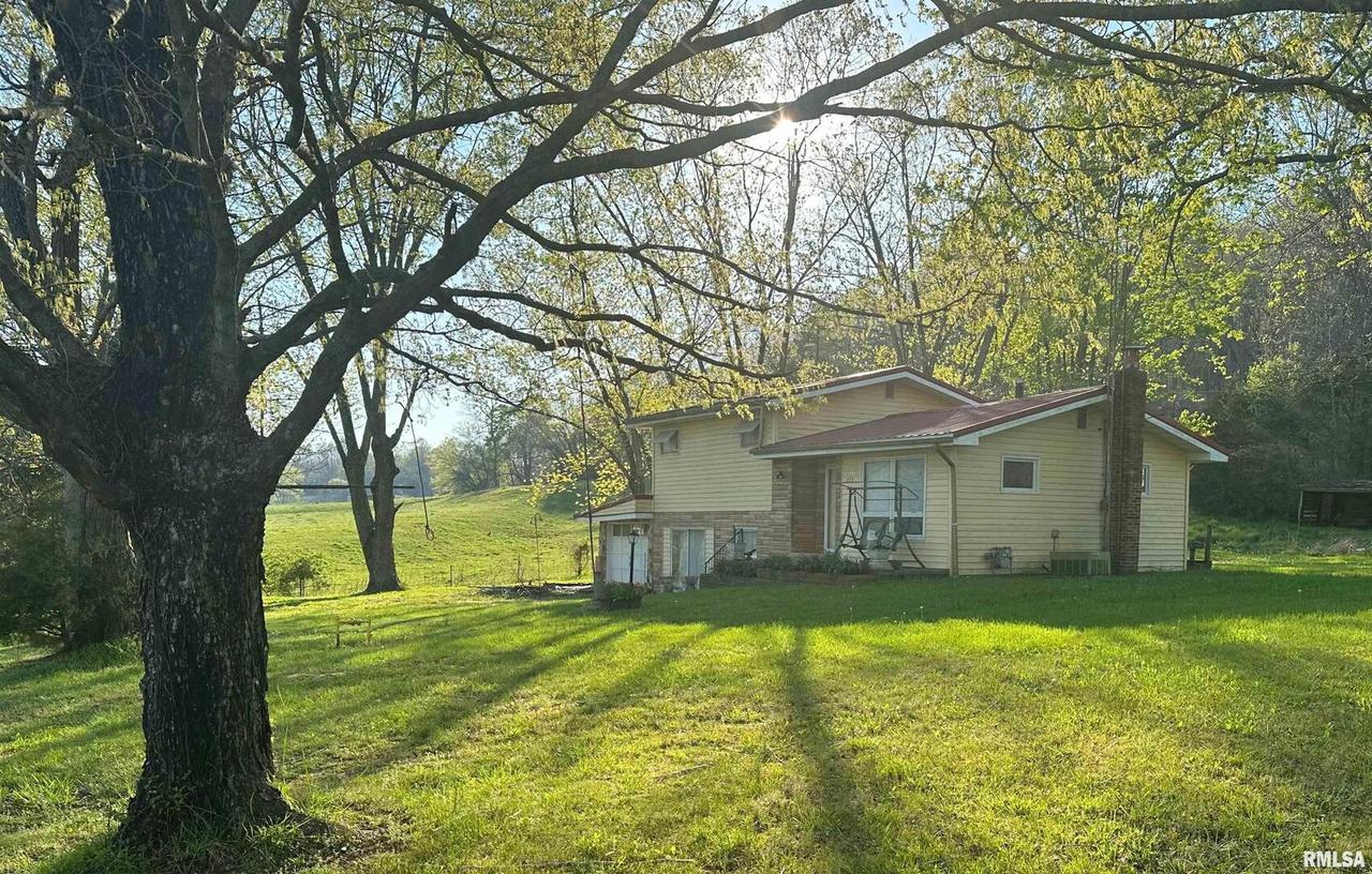 253 E Il Route 146 34 Route, Elizabethtown, IL 62931