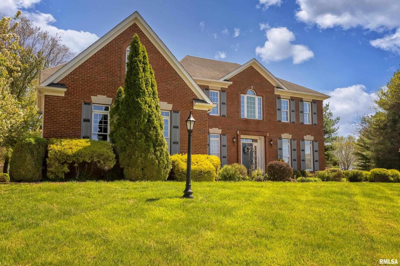 2103 Bristol Dr., Marion, IL 62959