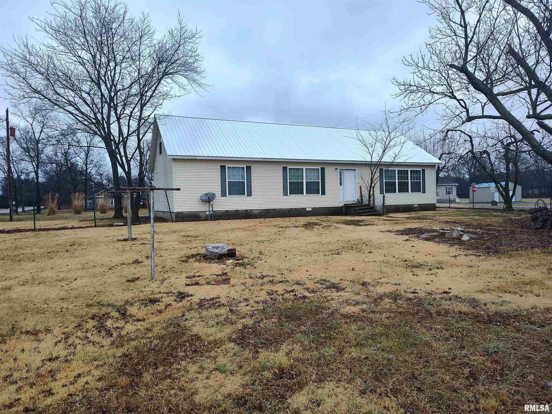 307 N Price St., Pittsburg, IL 62974