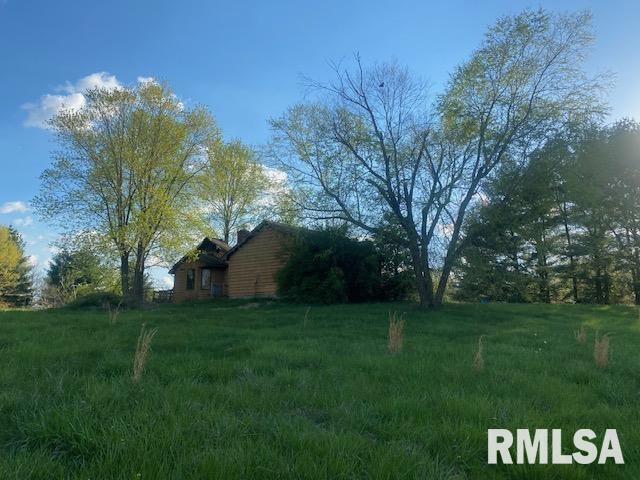 10437 Khoury League Rd., Marion, IL 62959