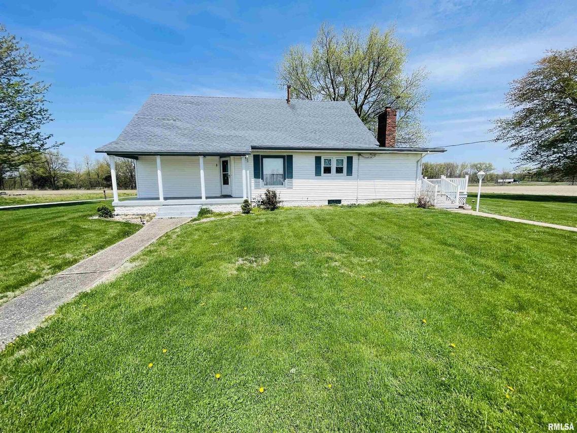 1638 E County Road 1125 E Ave., Vandalia, IL 62471