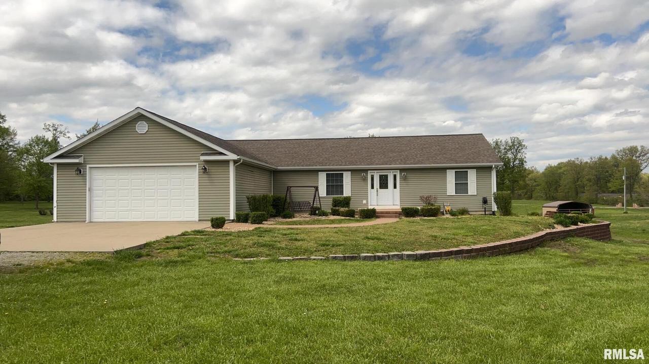 12161 Forest Baptist Church Rd., Benton, IL 62812