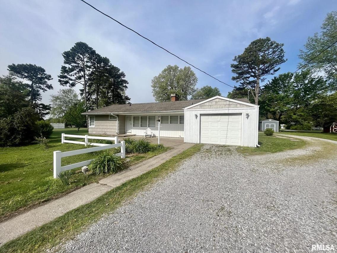 20 Hilanoa Dr., Metropolis, IL 62960