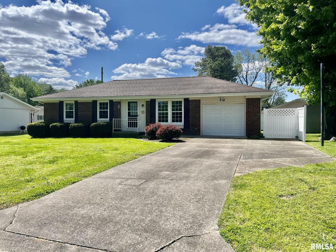 38 Chick St., Metropolis, IL 62960