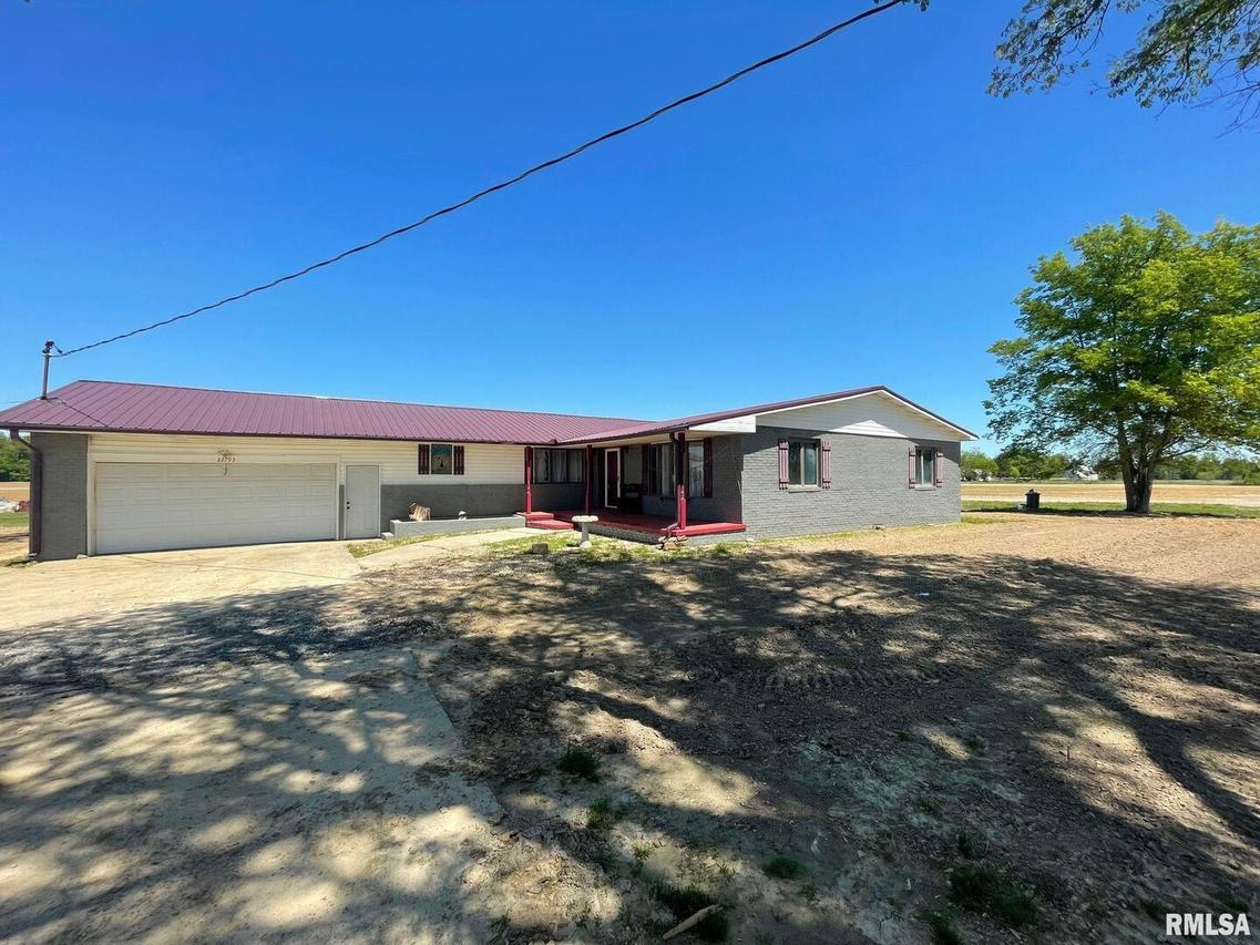 22793 E Heard Ln., Macedonia, IL 62860
