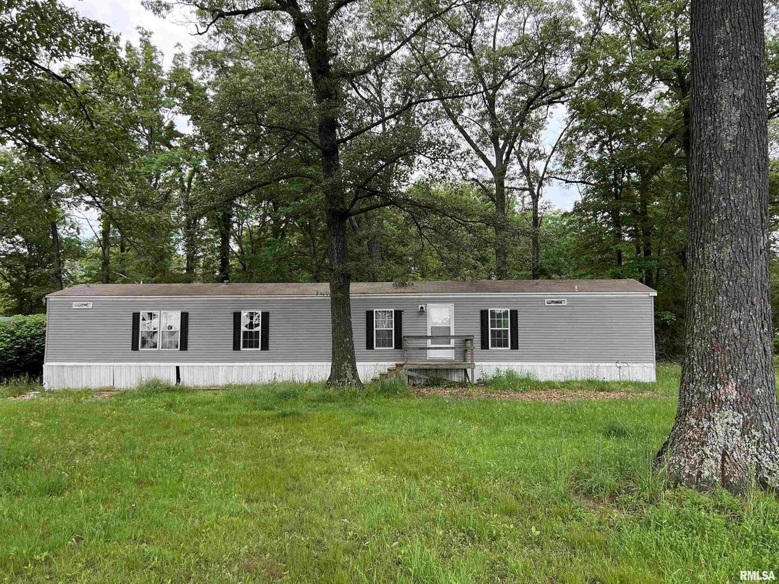 601 E Jeff Rd., Centralia, IL 62801