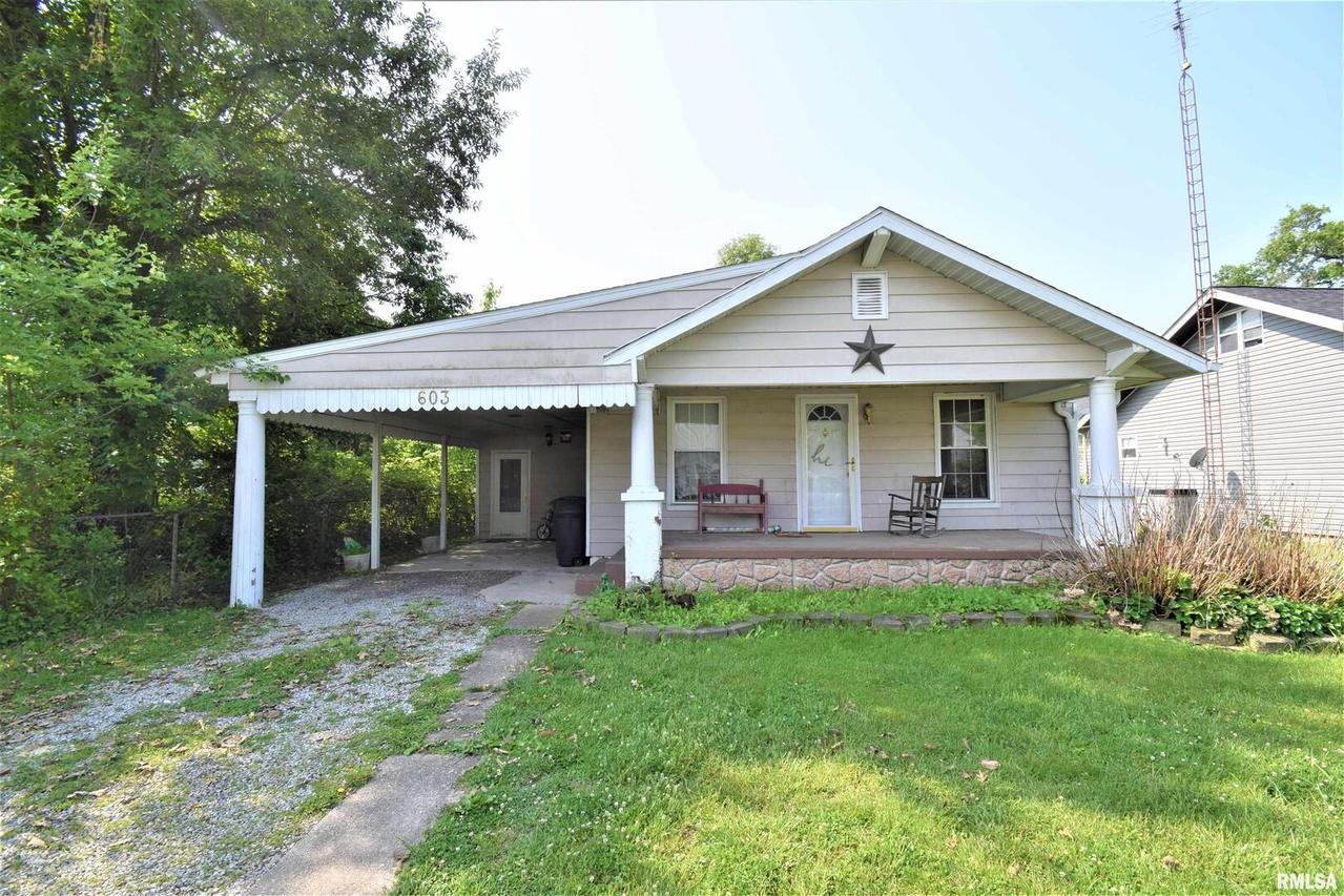 603 Green St., Woodlawn, IL 62898