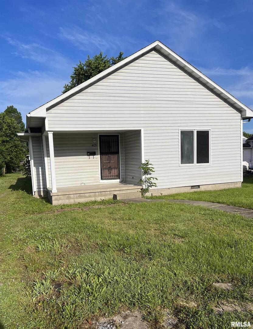 405 N Adams St., West Frankfort, IL 62896