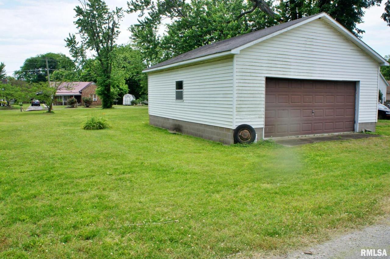 609 & 611 E 3rd St., Metropolis, IL 62960