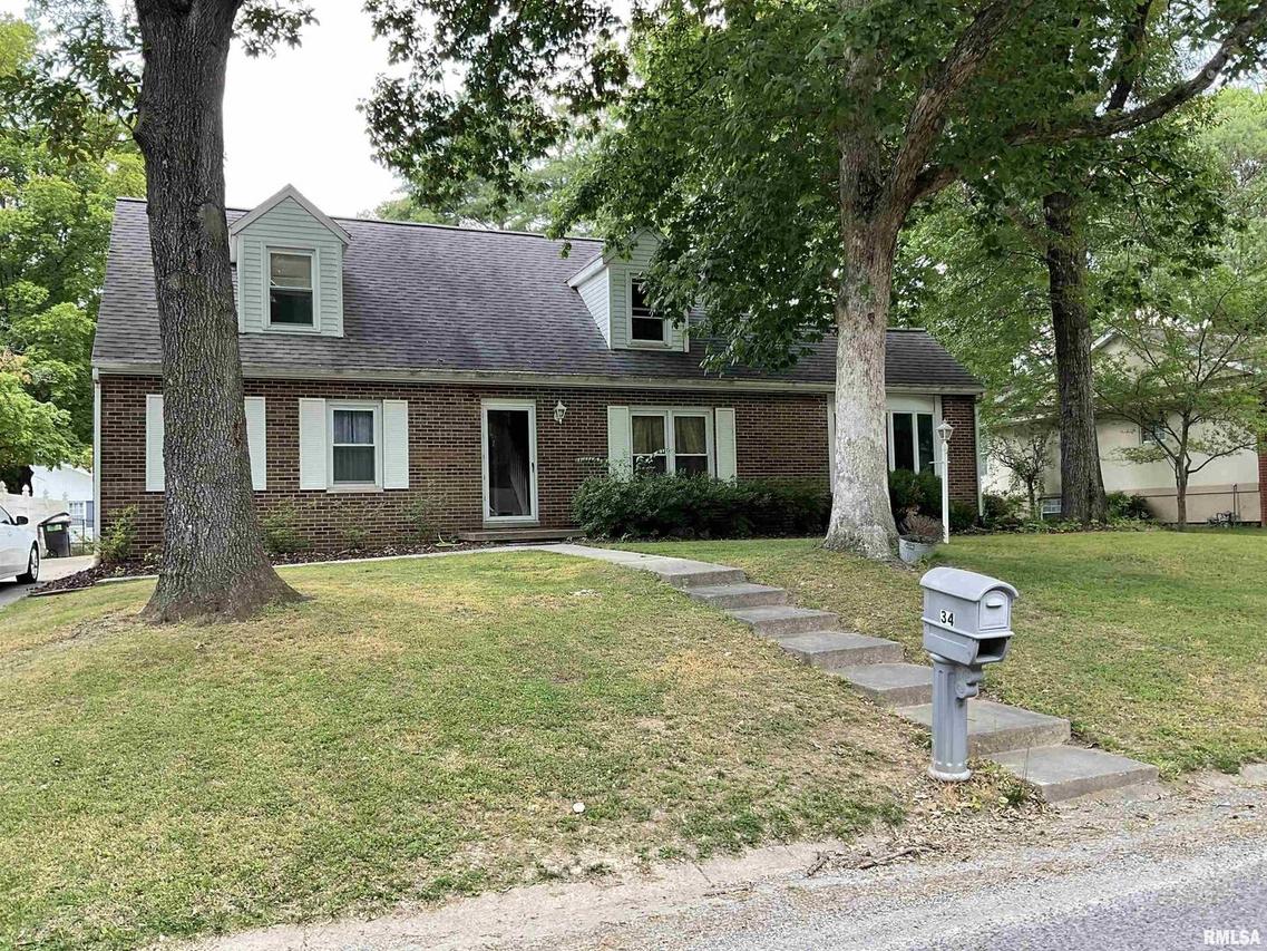 34 N Edgewood Ln., Centralia, IL 62801