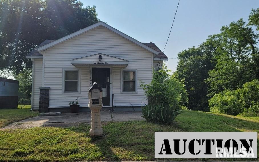 602 E High St., Anna, IL 62906