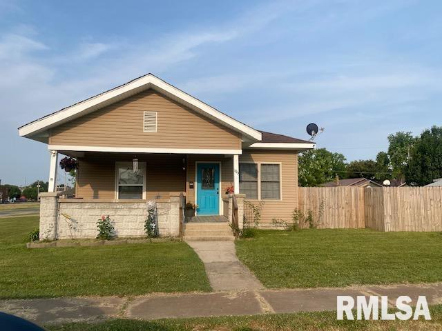 100 S 19th St., Herrin, IL 62948